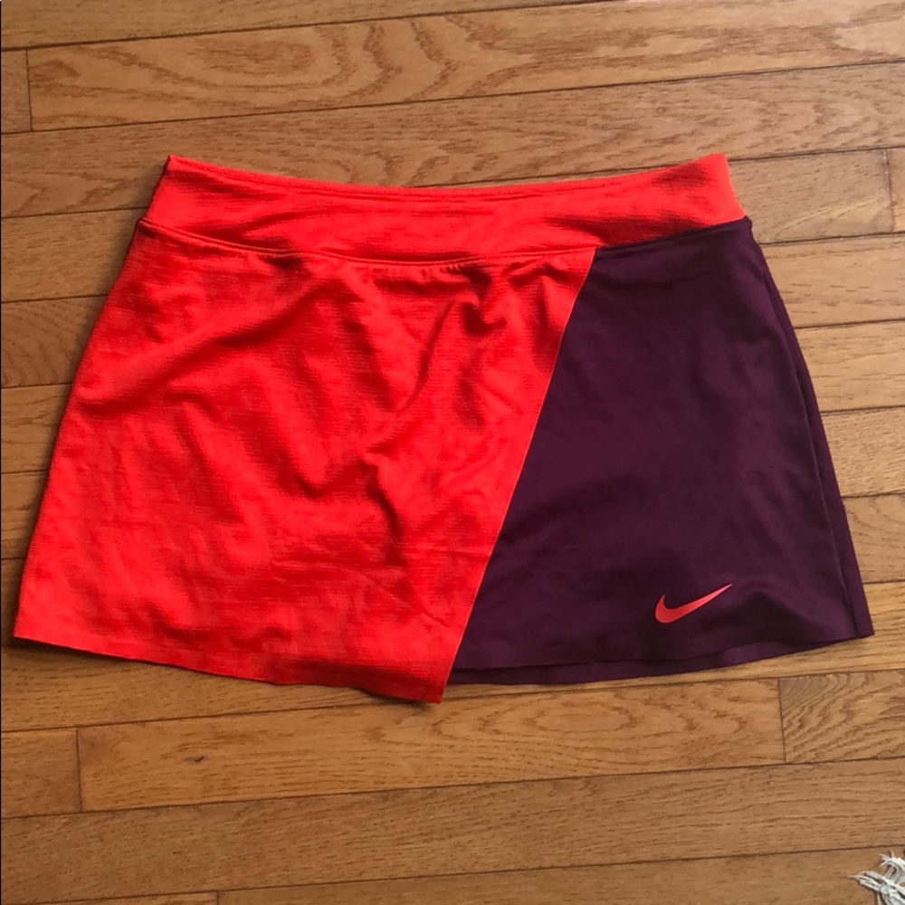 Nike Dri-Fit size M tennis skirt